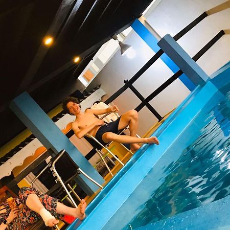 Le Petit Hotel & Restaurant Негомбо Екстериор снимка